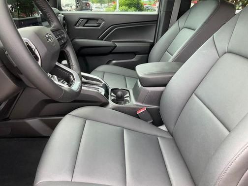 Sterling Gray Metallic 2025 Chevrolet Colorado Trail Boss
