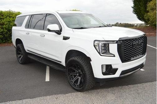 2022 GMC Yukon XL Denali