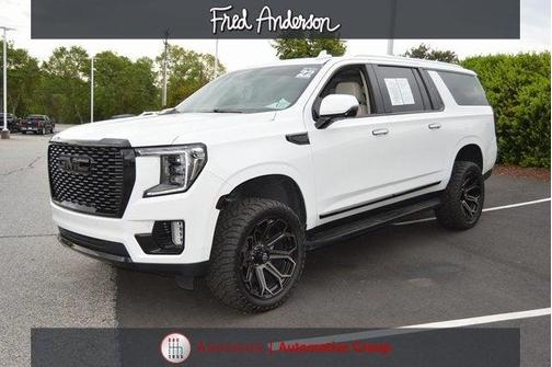 2022 GMC Yukon XL Denali