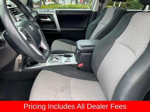 Classic Silver Metallic 2016 Toyota 4Runner SR5
