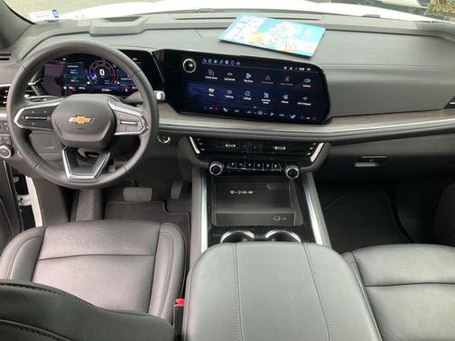 Summit White 2025 Chevrolet Tahoe LT