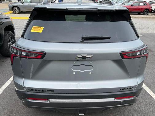Sterling Gray Metallic 2026 Chevrolet Equinox AWD ACTIV