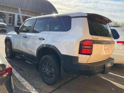 Ice Cap 2024 Toyota Land Cruiser 1958