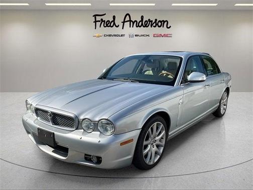 2008 Jaguar XJ Base