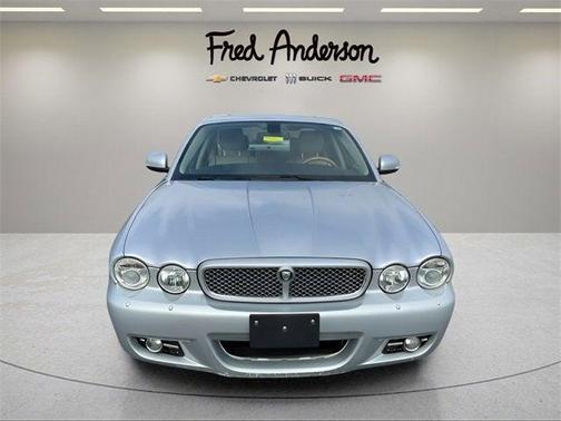 2008 Jaguar XJ Base