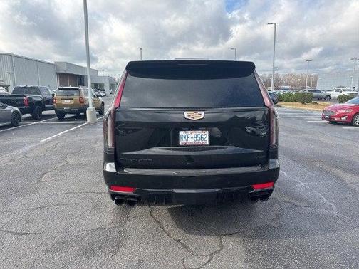 2023 Cadillac Escalade V-Series