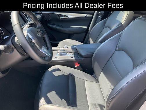 Radiant White 2025 INFINITI QX55 LUXE