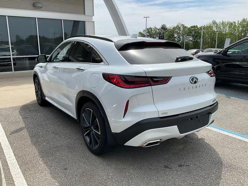 2025 INFINITI QX55 LUXE