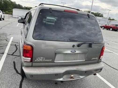 2001 Ford Explorer Limited