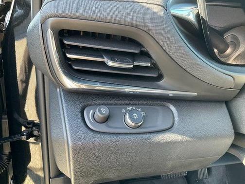 2025 Buick Envista Preferred FWD