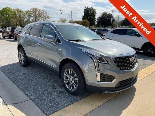 Argent Silver Metallic 2023 Cadillac XT5 Premium Luxury