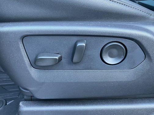 Onyx Black 2026 GMC Sierra 1500 SLT