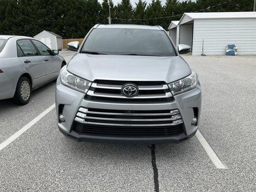 2018 Toyota Highlander Limited Platinum