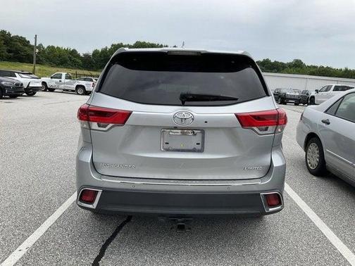 2018 Toyota Highlander Limited Platinum