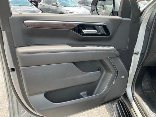 Sterling Gray Metallic 2026 Chevrolet Tahoe LT