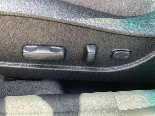 2016 Hyundai ELANTRA Limited