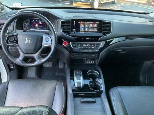 2019 Honda Pilot Touring 8-Passenger