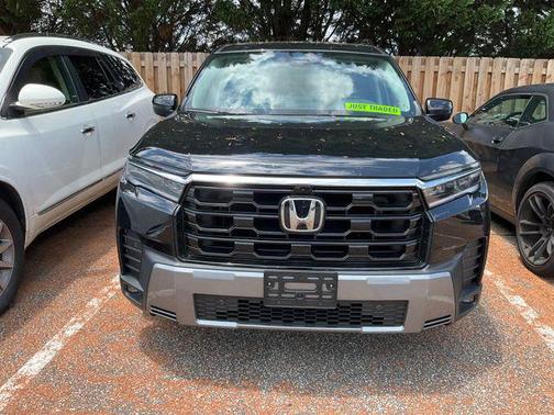 Crystal Black Pearl 2026 Honda Pilot Elite