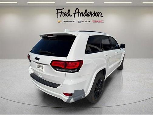 2018 Jeep Grand Cherokee Altitude