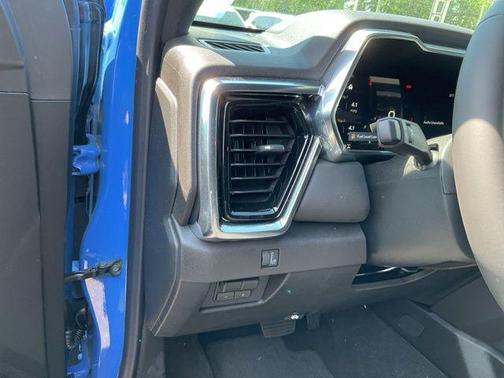 Rapids Metallic 2026 GMC Canyon Elevation