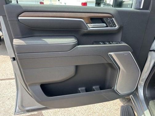 2025 Chevrolet Silverado 3500 High Country