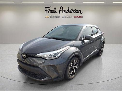 2022 Toyota C-HR XLE