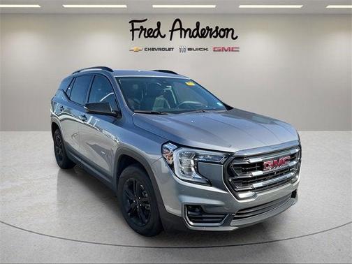 2024 GMC Terrain AWD AT4