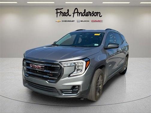 2024 GMC Terrain AWD AT4