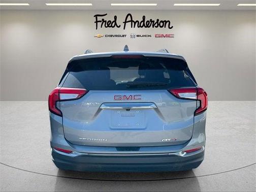 2024 GMC Terrain AWD AT4