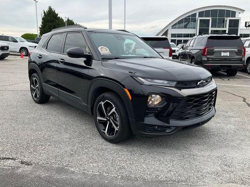 Mosaic Black Metallic 2023 Chevrolet Trailblazer RS