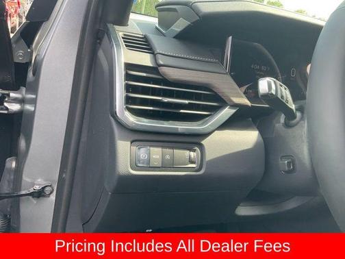 Glacier White Tricoat 2026 GMC Acadia Denali
