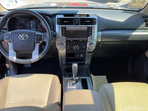 Midnight Black Metallic 2022 Toyota 4Runner SR5 Premium
