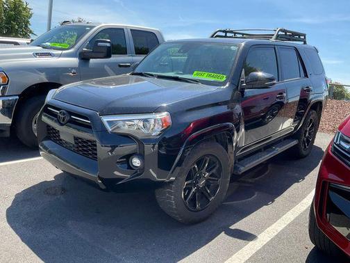 Midnight Black Metallic 2022 Toyota 4Runner SR5 Premium