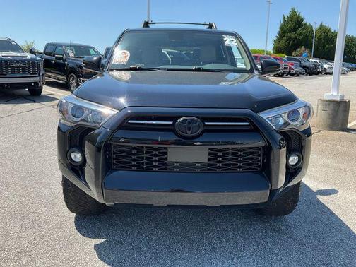 Midnight Black Metallic 2022 Toyota 4Runner SR5 Premium