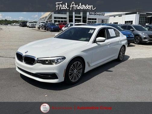 2019 BMW 530 530i