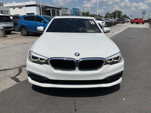 2019 BMW 530 530i