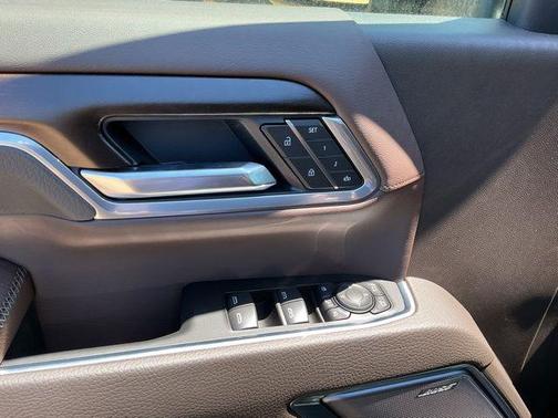 Onyx Black 2026 GMC Sierra 2500 Denali