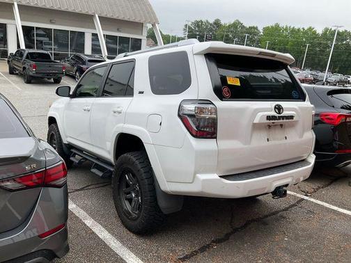 Super White 2017 Toyota 4Runner SR5