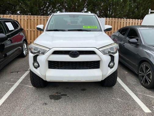 Super White 2017 Toyota 4Runner SR5