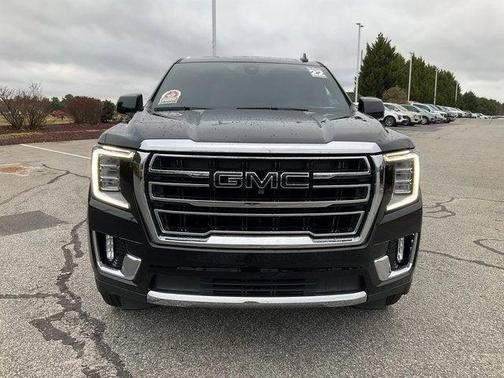 2022 GMC Yukon XL SLT