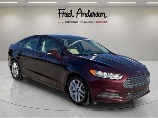 2013 Ford Fusion SE