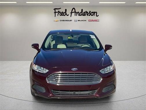 2013 Ford Fusion SE