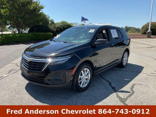 Mosaic Black Metallic 2024 Chevrolet Equinox LS