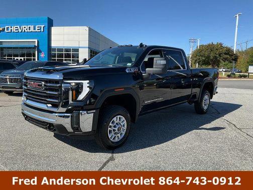 Onyx Black 2026 GMC Sierra 2500 SLE