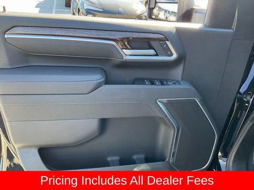 Onyx Black 2026 GMC Sierra 2500 SLE
