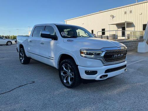 Bright White Clearcoat 2021 RAM 1500 Limited