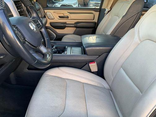 Bright White Clearcoat 2021 RAM 1500 Limited