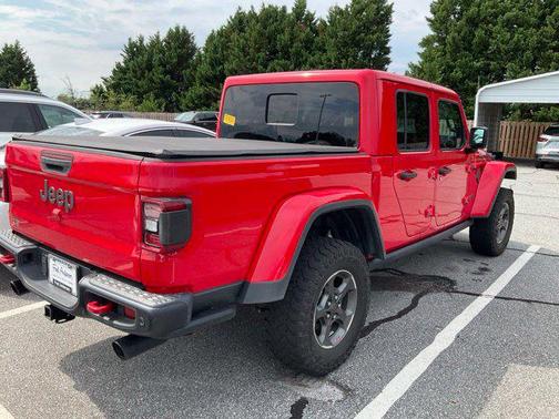 Firecracker Red Clearcoat 2020 Jeep Gladiator Rubicon