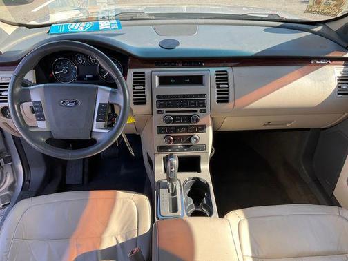 Brilliant Silver Clearcoat Metallic 2009 Ford Flex SEL