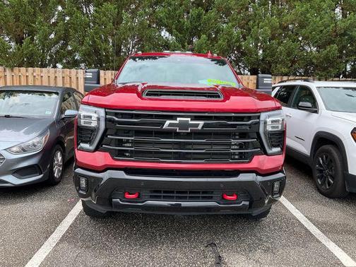 Radiant Red Tintcoat 2025 Chevrolet Silverado 2500 LTZ